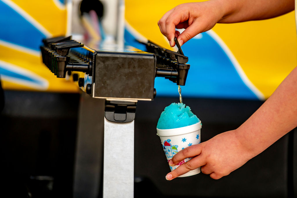 blue rasberry birthday party rentals illinois zion il